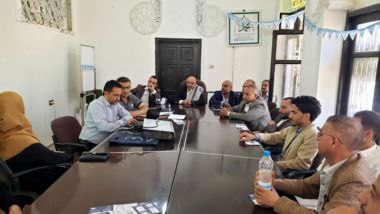 تدشين العمل بنظام الدفع الإلكتروني بمكتبي حماية البيئة بالأمانة ومحافظة صنعاء